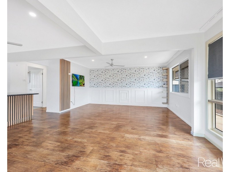 13 Bullpitt Street, Avenell Heights QLD 4670