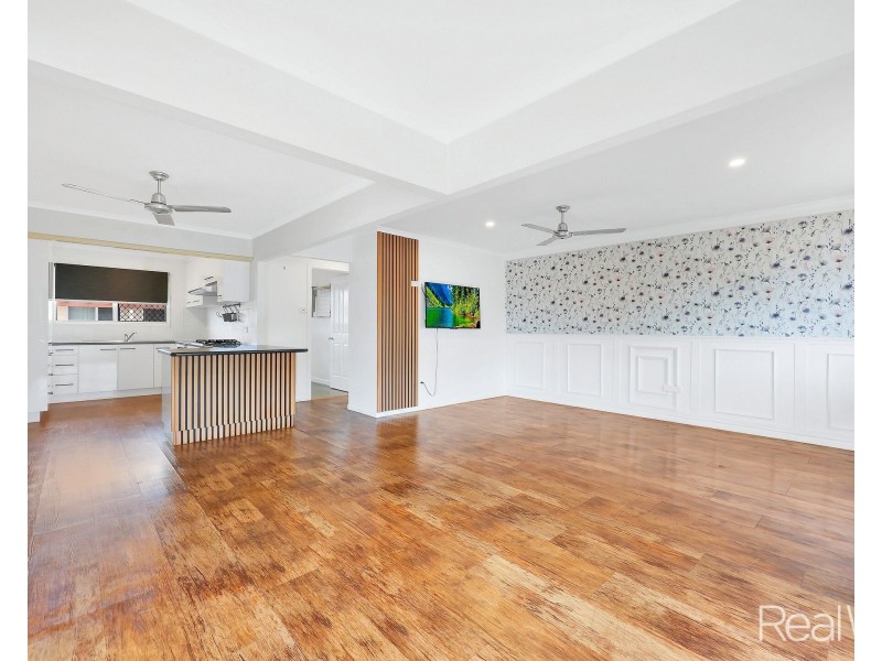 13 Bullpitt Street, Avenell Heights QLD 4670