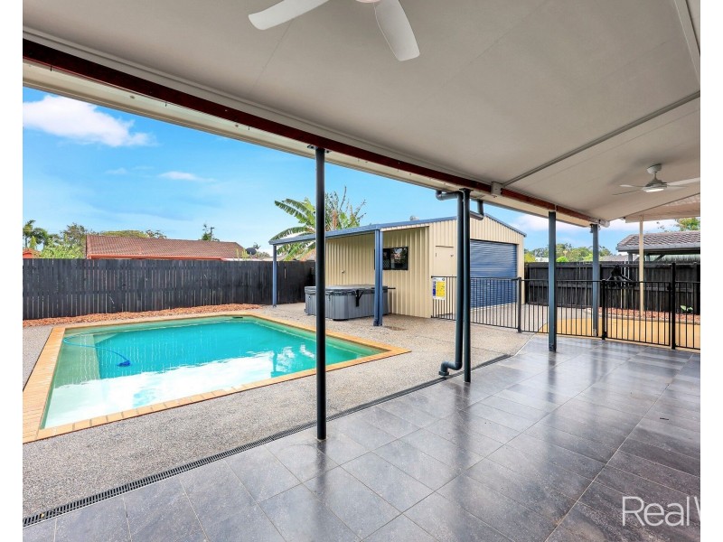 13 Bullpitt Street, Avenell Heights QLD 4670