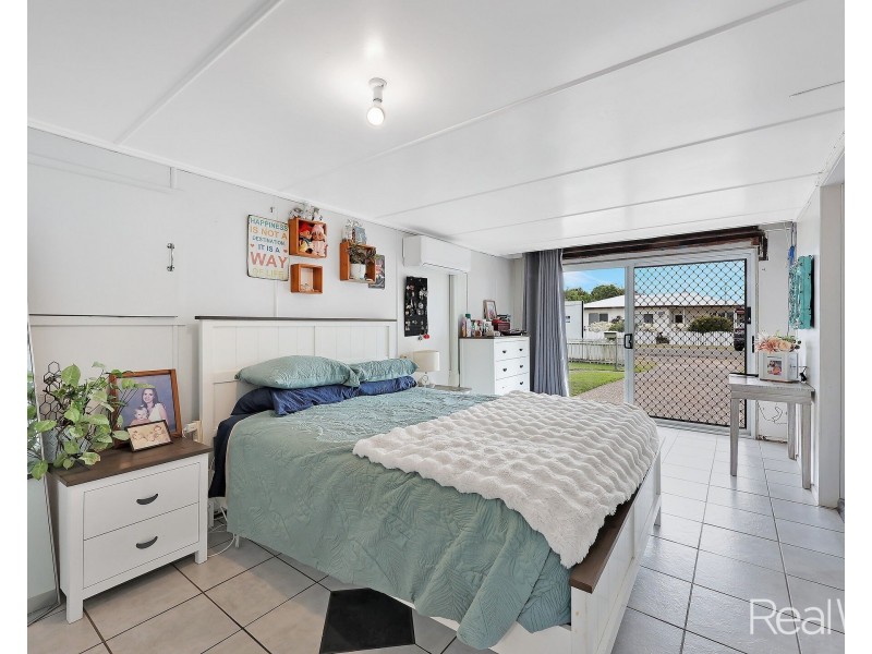 12 Lloyd Street, Walkervale QLD 4670