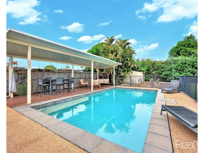 12 Lloyd Street, Walkervale QLD 4670