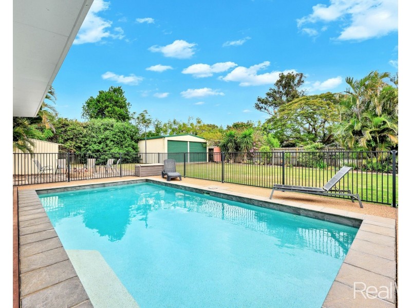 12 Lloyd Street, Walkervale QLD 4670
