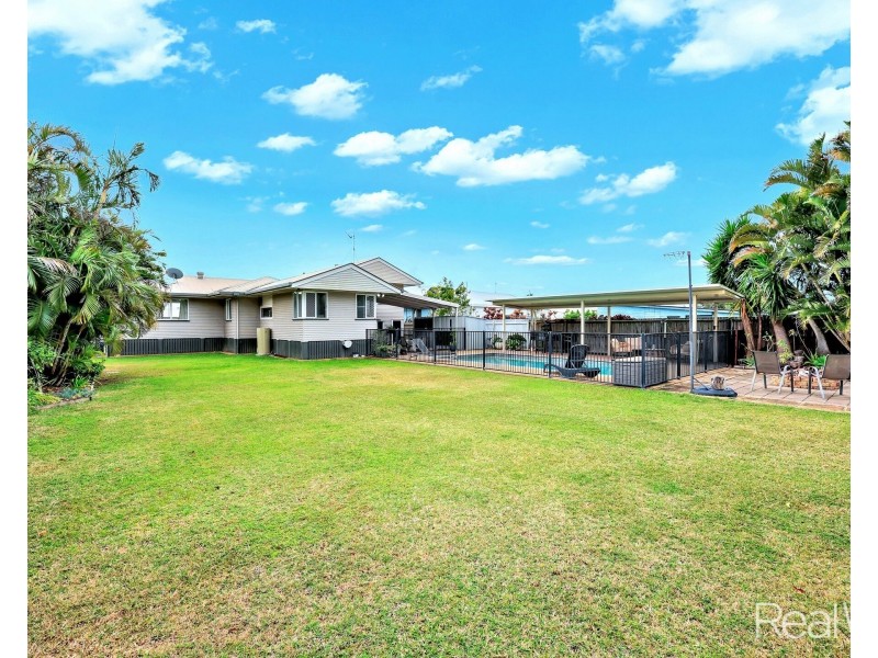 12 Lloyd Street, Walkervale QLD 4670