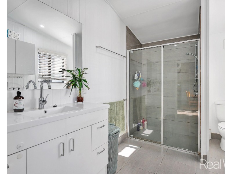 13 Pelican Way, Woodgate QLD 4660
