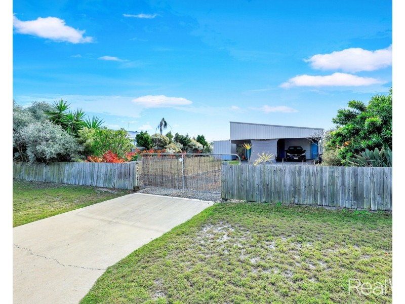 13 Pelican Way, Woodgate QLD 4660
