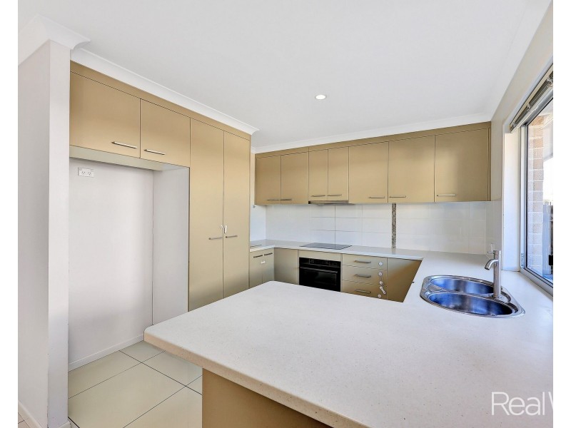 2/99 Woondooma Street, Bundaberg West QLD 4670