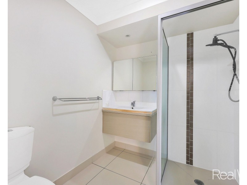 2/99 Woondooma Street, Bundaberg West QLD 4670
