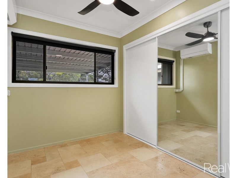 629 Lindemans Road, Moore Park Beach QLD 4670