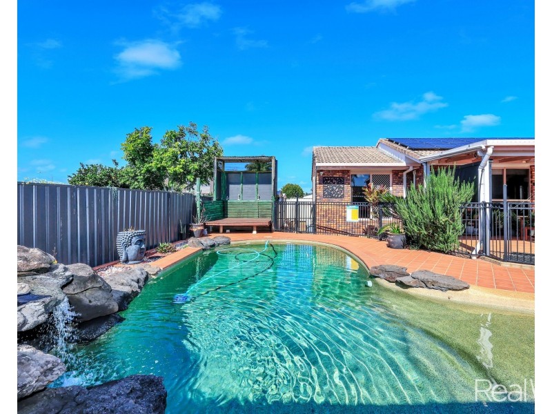 276 Avoca Road, Avoca QLD 4670