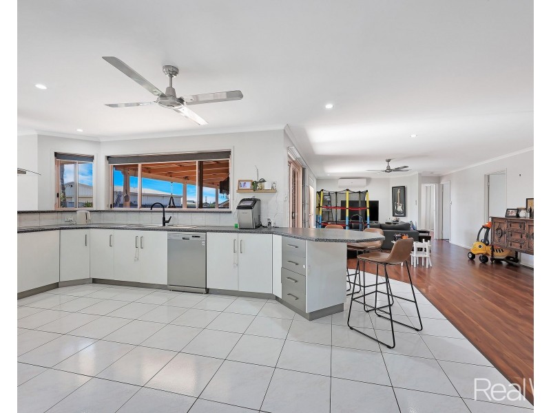 276 Avoca Road, Avoca QLD 4670