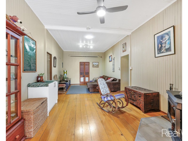 14 Woods Road, Sharon QLD 4670