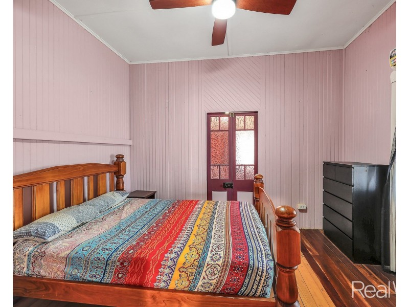 14 Woods Road, Sharon QLD 4670