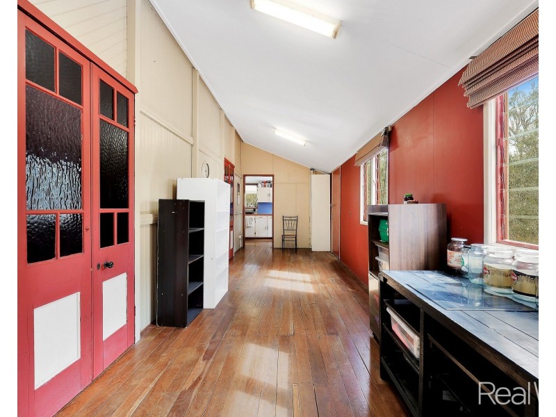 14 Woods Road, Sharon QLD 4670