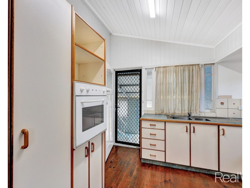 7 Beatrice Street, Walkervale QLD 4670