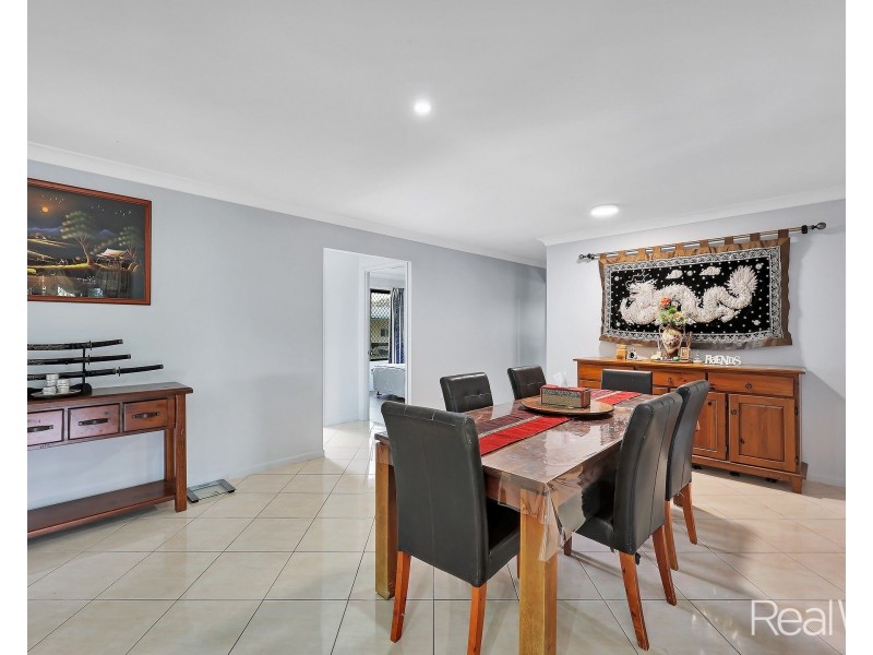 73 Parklands Drive, Branyan QLD 4670