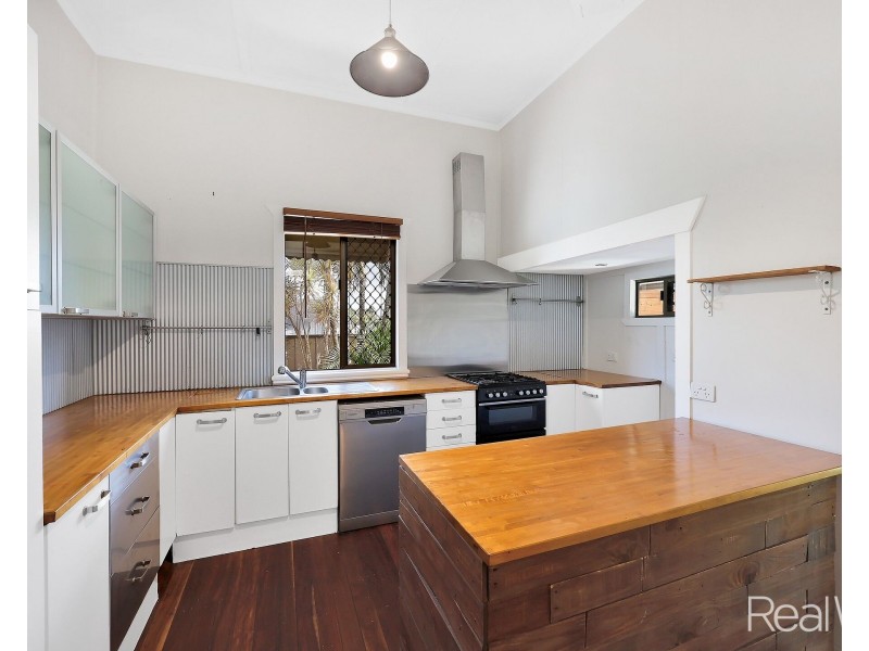 65 Beatrice Street, Walkervale QLD 4670