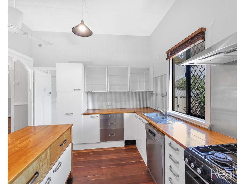 65 Beatrice Street, Walkervale QLD 4670