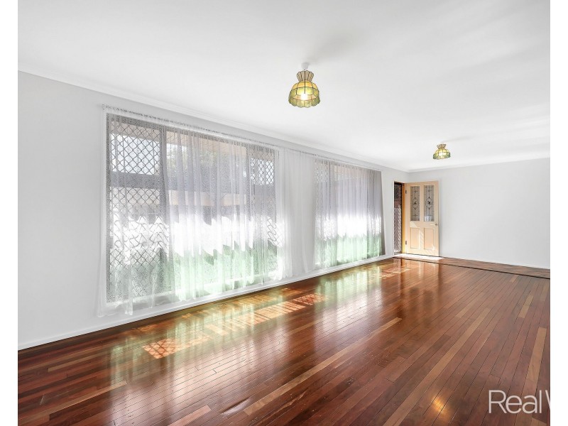36 Avenell Street, Avenell Heights QLD 4670
