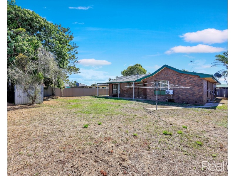 36 Avenell Street, Avenell Heights QLD 4670