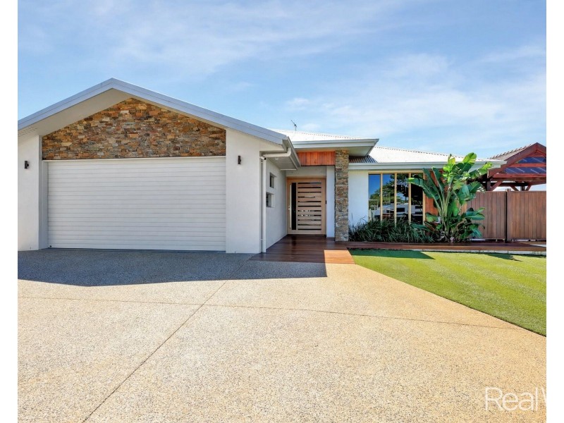 35 Sanctuary Drive, Ashfield QLD 4670