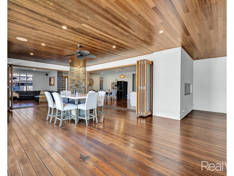 35 Sanctuary Drive, Ashfield QLD 4670