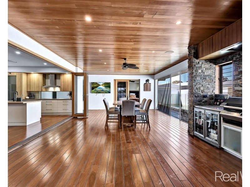 35 Sanctuary Drive, Ashfield QLD 4670