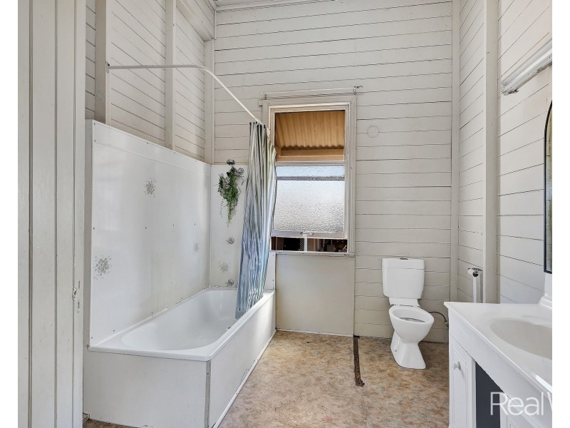 37 George Street, Bundaberg South QLD 4670