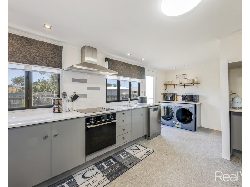 5 Bunda Street, Bundaberg East QLD 4670