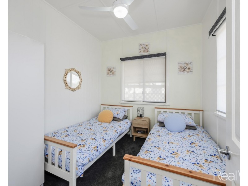 5 Bunda Street, Bundaberg East QLD 4670