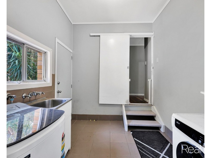 5 Dixon Street, Kepnock QLD 4670