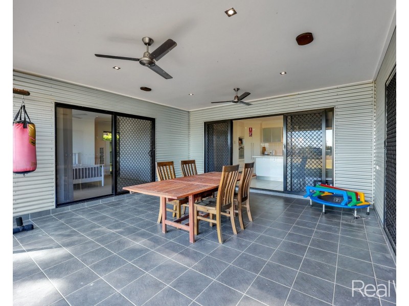 19 Rokeby Court, Branyan QLD 4670