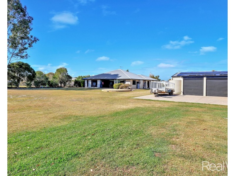 19 Rokeby Court, Branyan QLD 4670