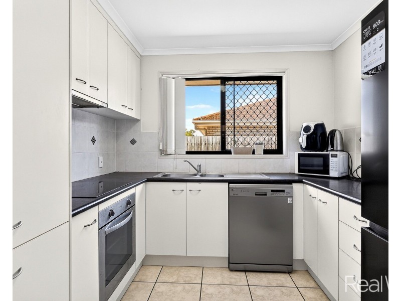 104 Clearview Avenue, Thabeban QLD 4670