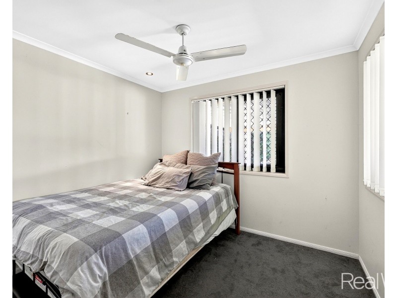 104 Clearview Avenue, Thabeban QLD 4670