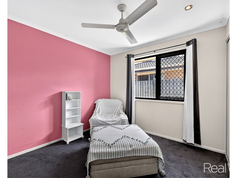 104 Clearview Avenue, Thabeban QLD 4670