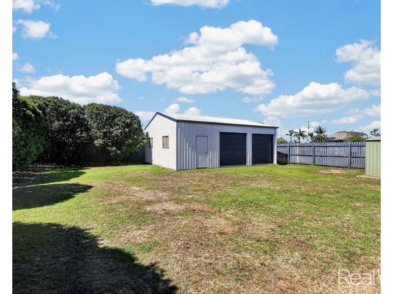 104 Clearview Avenue, Thabeban QLD 4670