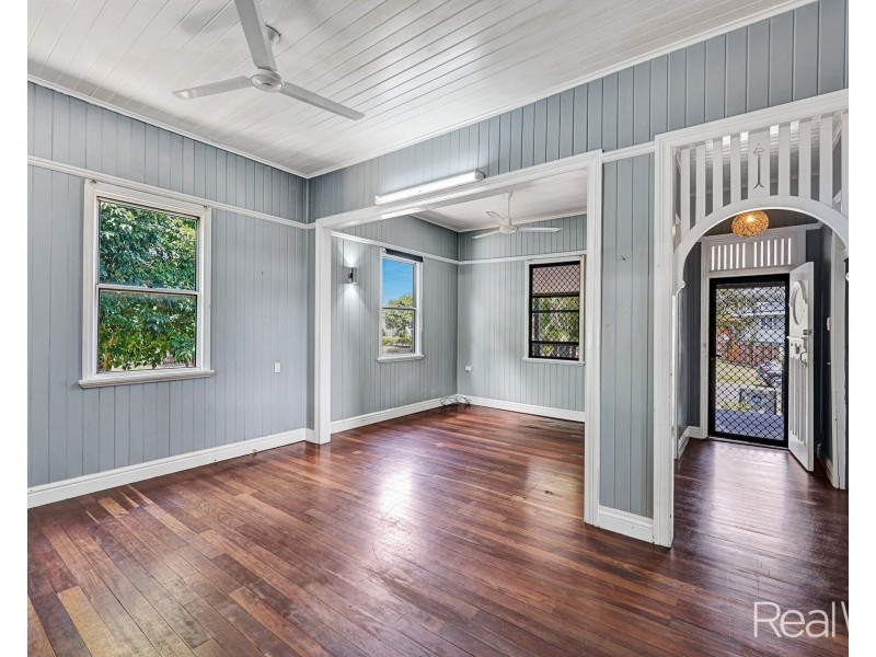 3 Brand Street, Walkervale QLD 4670