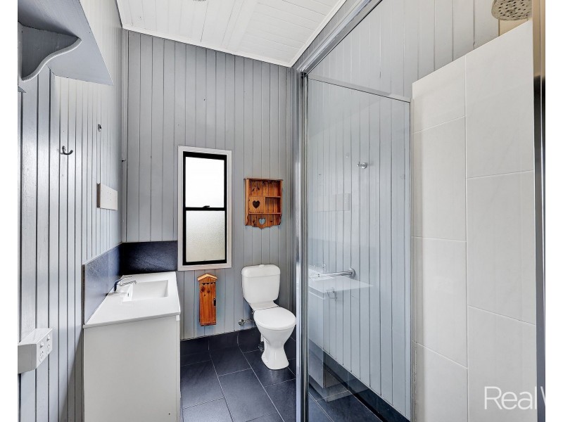 3 Brand Street, Walkervale QLD 4670