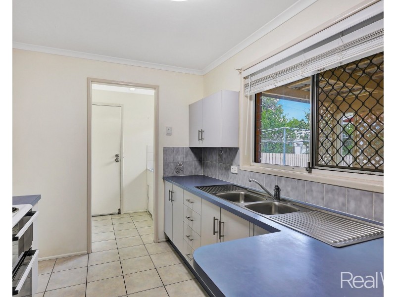 1 Cawte Street, Avenell Heights QLD 4670
