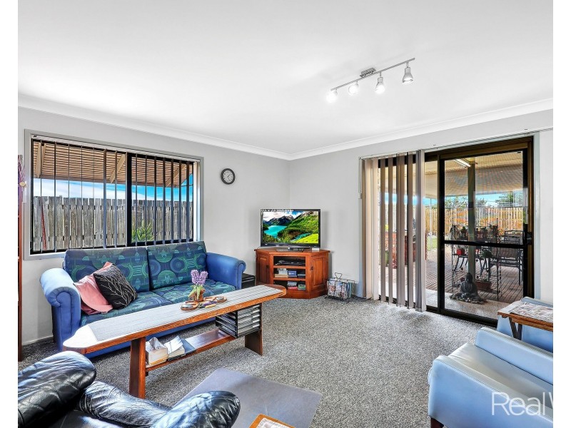30 Cortes Drive, Thabeban QLD 4670