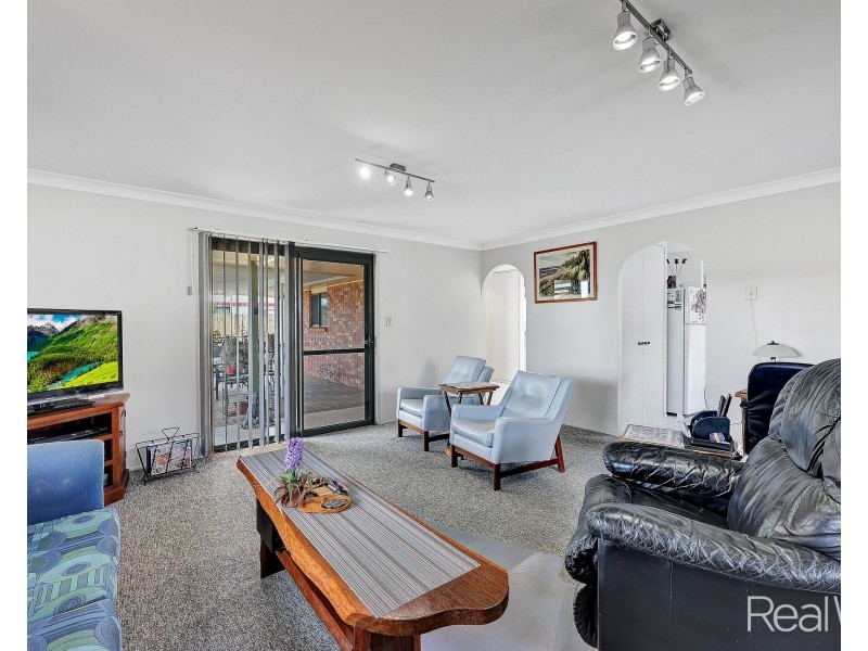 30 Cortes Drive, Thabeban QLD 4670