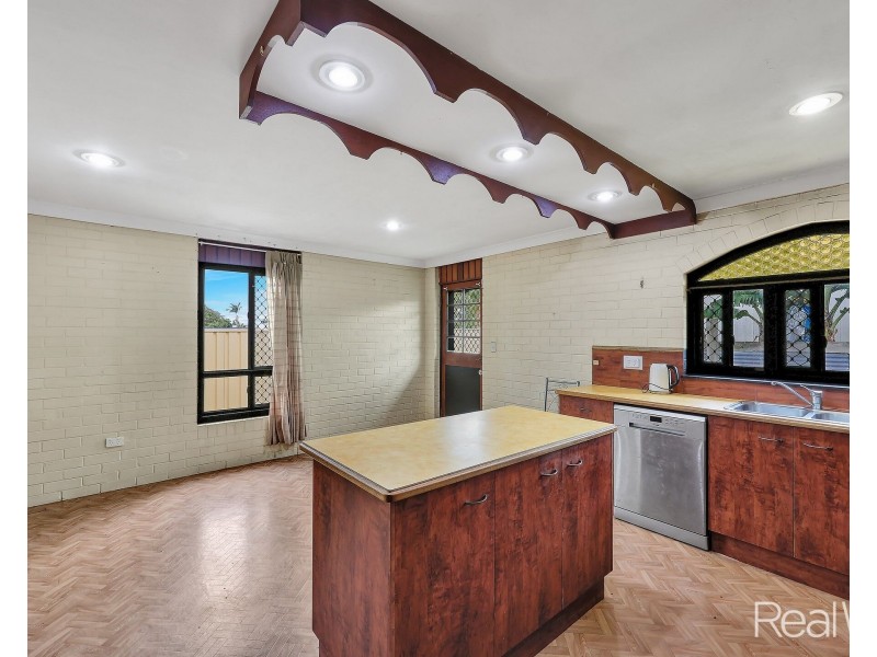 60 Takalvan Street, Svensson Heights QLD 4670