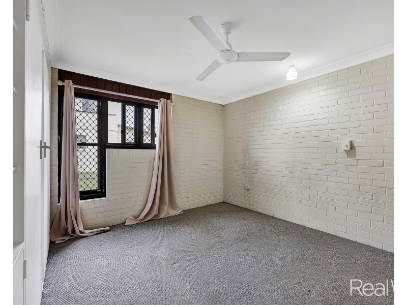 60 Takalvan Street, Svensson Heights QLD 4670