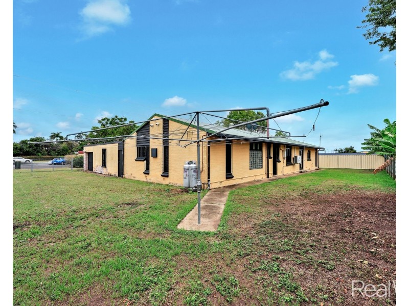 60 Takalvan Street, Svensson Heights QLD 4670