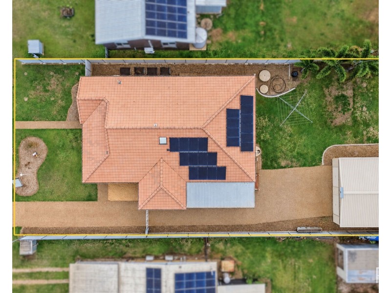 7 Laurel Street, Gooburrum QLD 4670