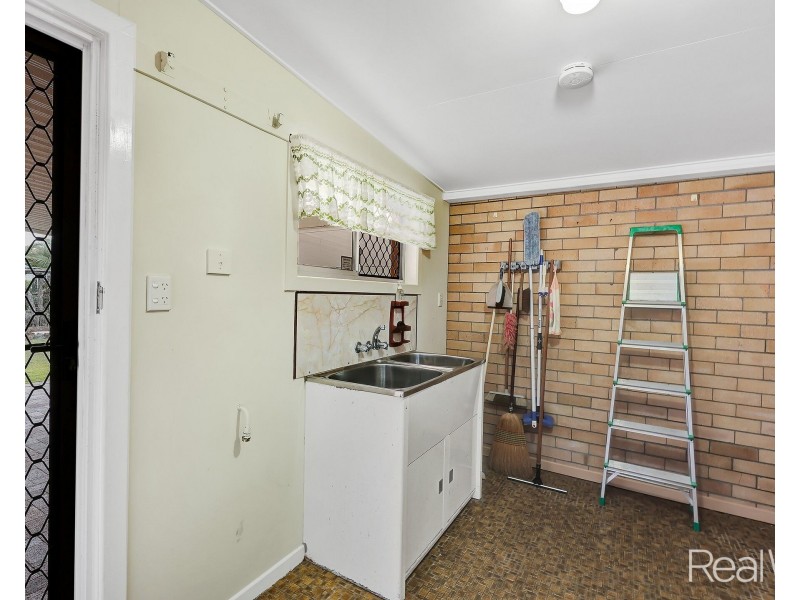 65 Montgomery Street, Svensson Heights QLD 4670