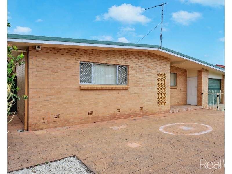 65 Montgomery Street, Svensson Heights QLD 4670