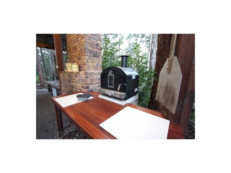 139 Metz Road, Old Bar NSW 2430