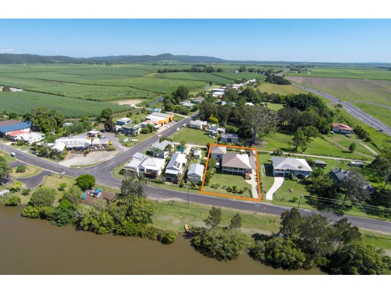 6 River Street, Harwood NSW 2465