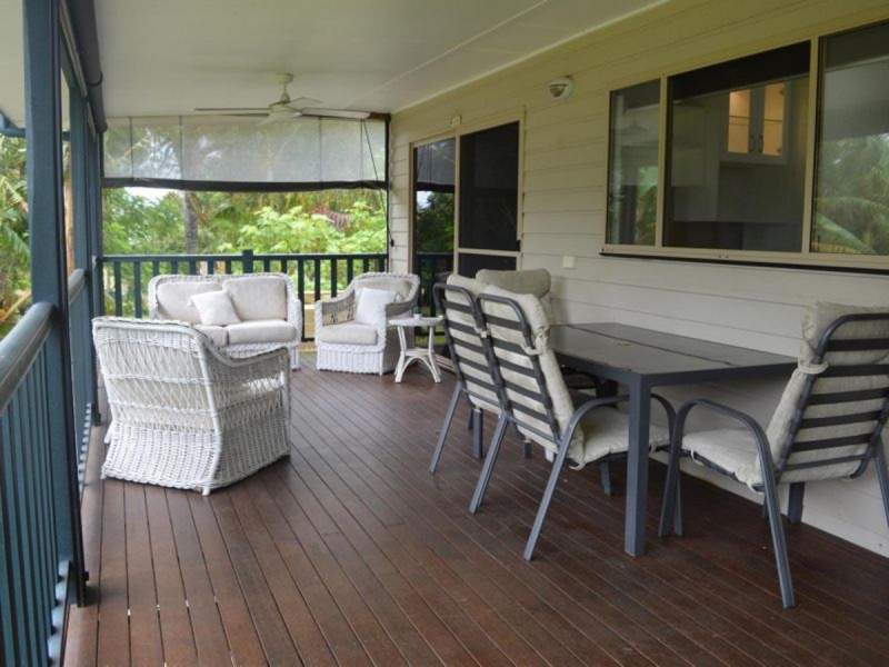 2 Yamba Street, Palmers Island NSW 2463